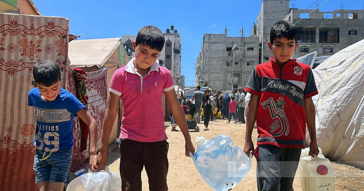 الأطفال حين تغلق أبواب التعليم أمامهم ... أسواق العمل تنتظرهم ولكن بلا عدالة 